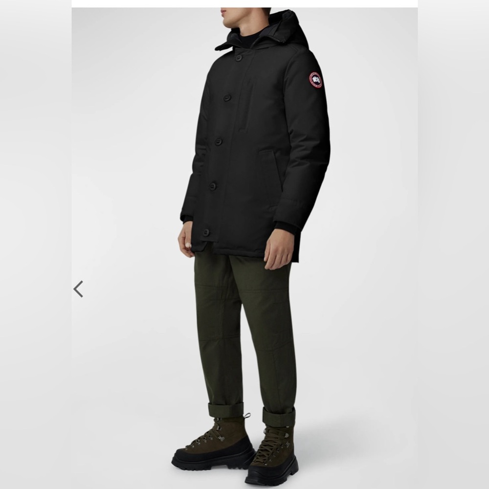 Canada Goose
Men's Chateau Slim Down Parka